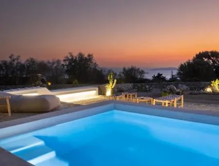 Saint L Heated Pool Sunset Villa- Three Bedrooms Villa Mykonos Town